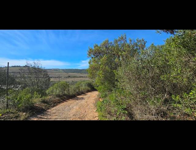 LAND FOR SALE IN GROOT BRAKRIVIER CENTRAL